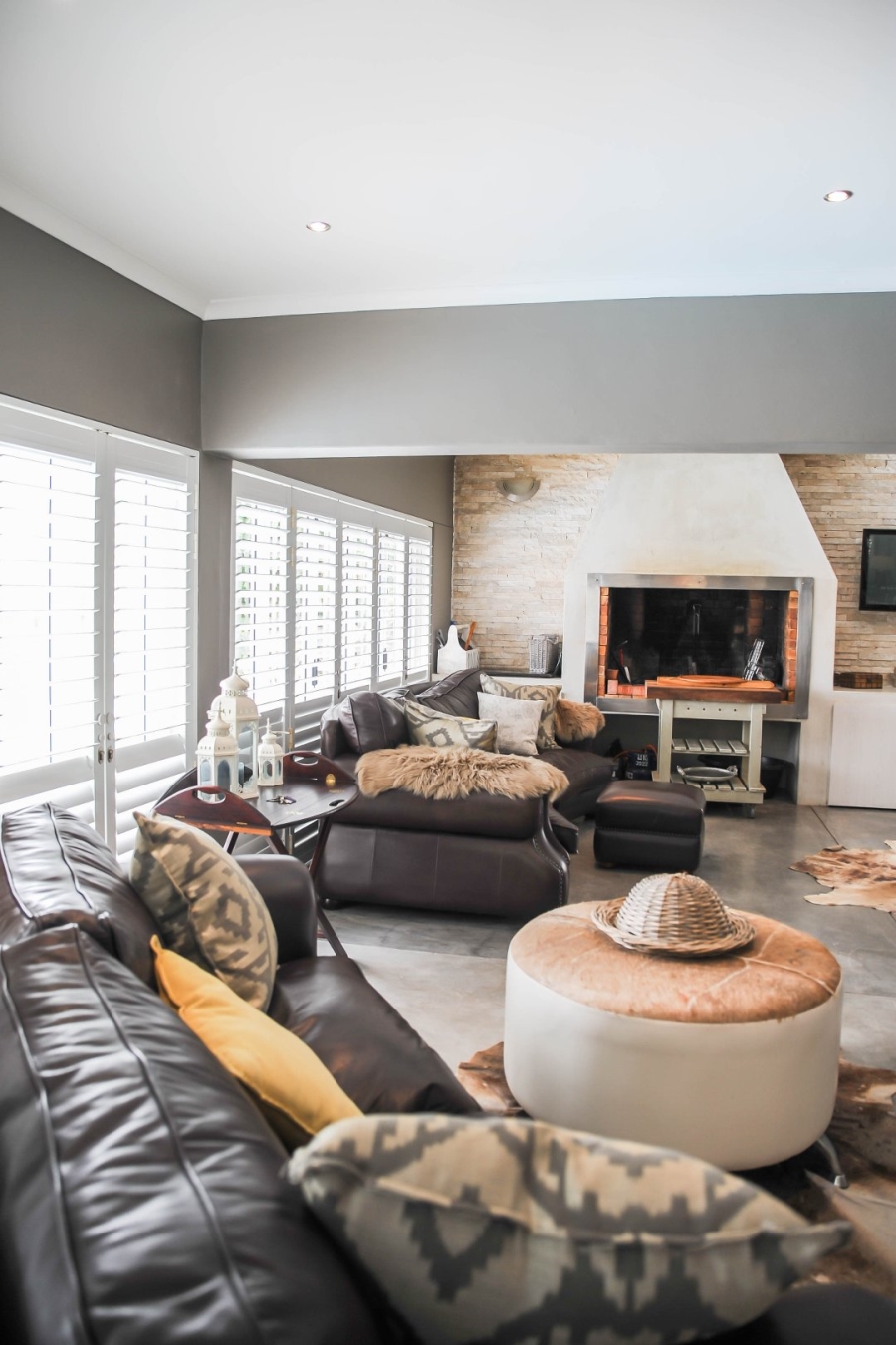 5 Bedroom Property for Sale in Myburgh Park Western Cape